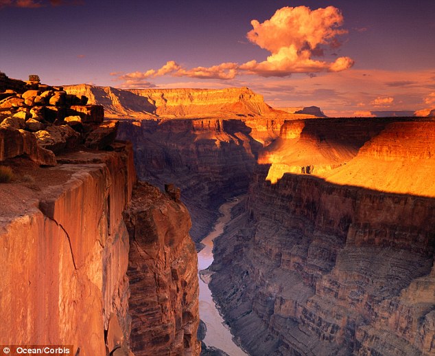 Across the Pond: The USA has everything from bustling cities to dramatic landscapes, making it popular for both weddings and honeymoons