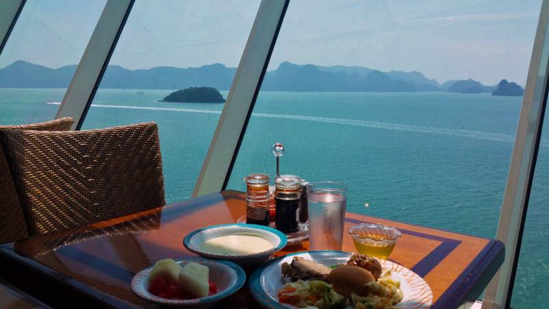 A glitzy dance affair on Royal Caribbean - 0