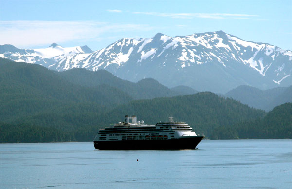 cruise ship