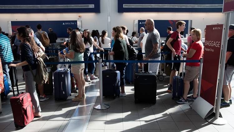 Power Outage Strands Delta Airlines Operations Worldwide