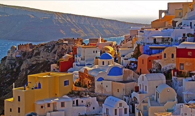 2013-08-15-Santorini_HPupload_edited.jpg