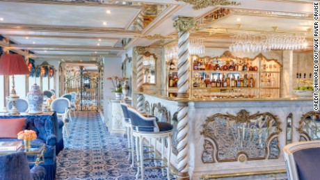 Uniworlds S.S. Maria Theresa wowed the editors with its style and sophistication.