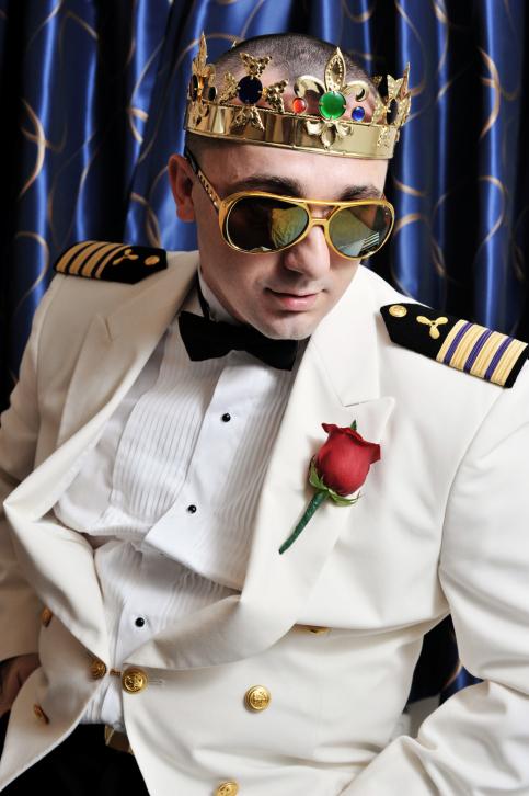 Confessions of Cruise Ship Entertainers: What We Really Think of You