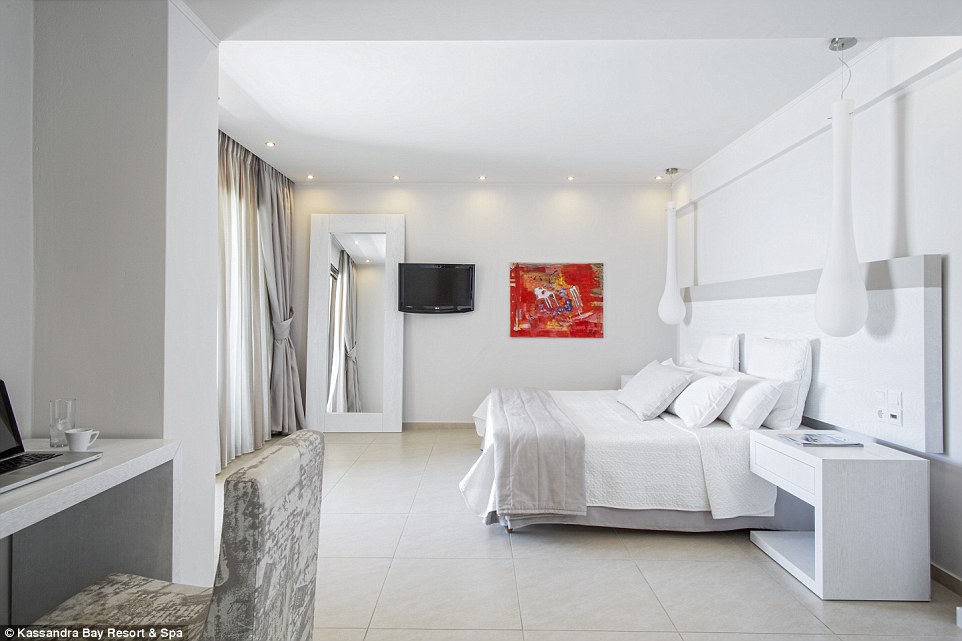 Many of the contemporary rooms also come with their own en-suite jacuzzis and there are plenty of romantic activities on offer