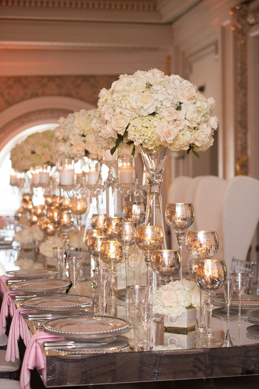 8-18-16-national-museum-women-arts-washington-dc-glam-wedding-18