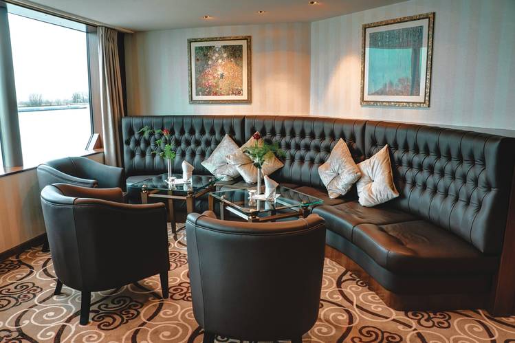 A lounge aboard the ms Inspire