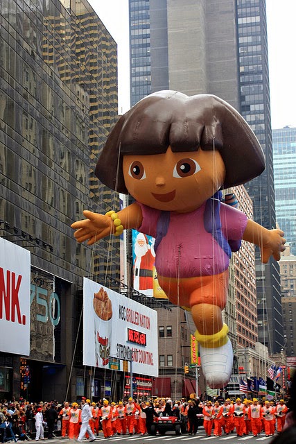 4136490647_909cf4fefb_z+Macy+parade+++Ca