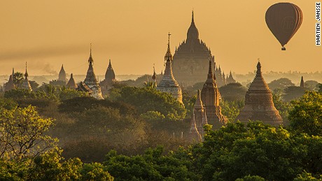 Temple time travel: Myanmars ancient Buddhist complex at Bagan.