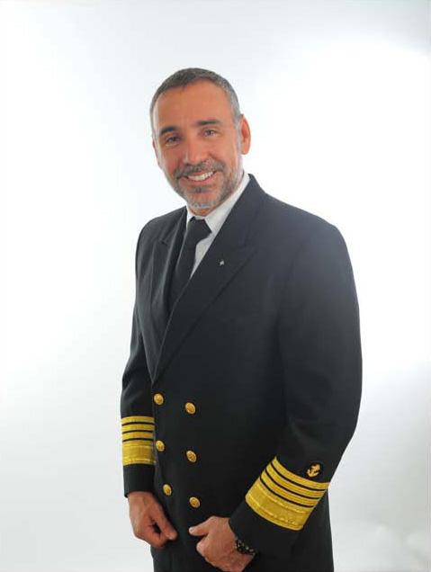 Flirty Passengers and Beating Seasickness—The Life of a Cruise Ship Captain
