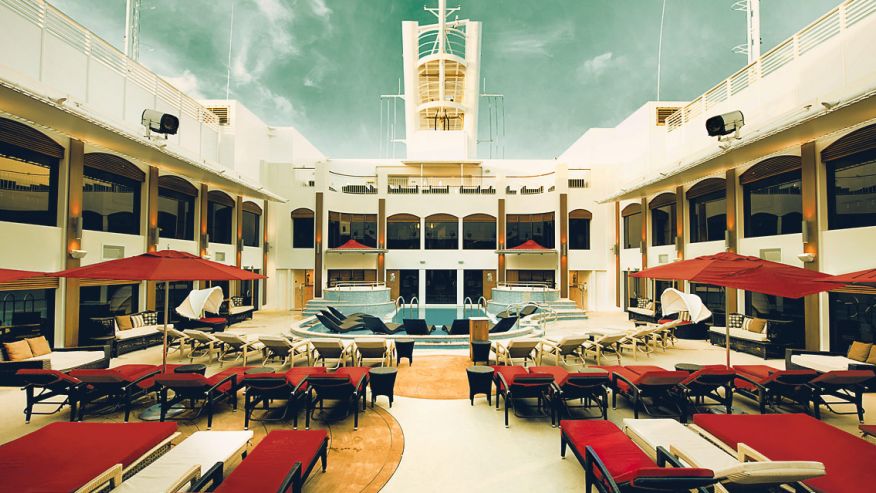 NCL_TheHaven_pooldeck.jpg
