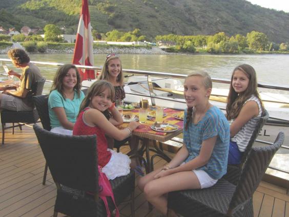 cruise-family.jpg