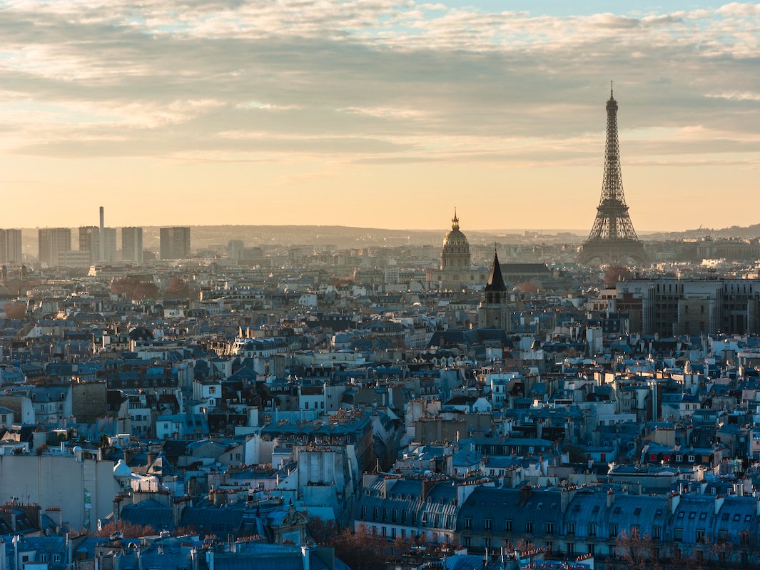 Paris skyline