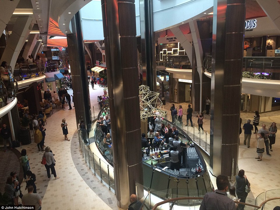 The dining floor has around 100 eateries which are all open and ready to serve curious diners