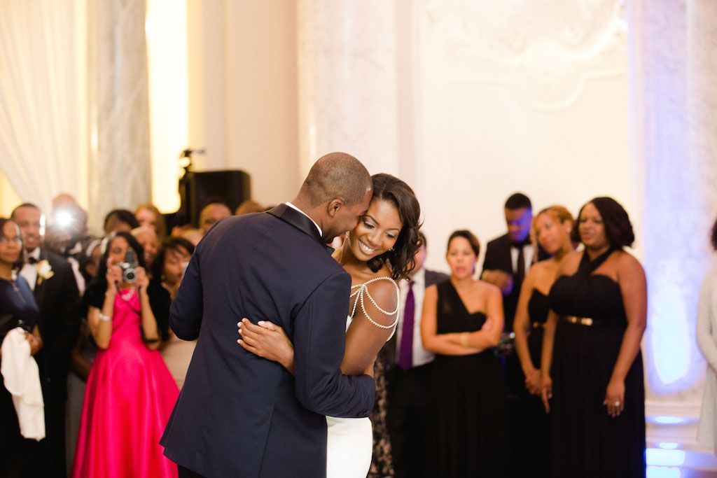 6-20-16-gold-globe-travel-themed-wedding-carnegie-institute-for-science-dc-18